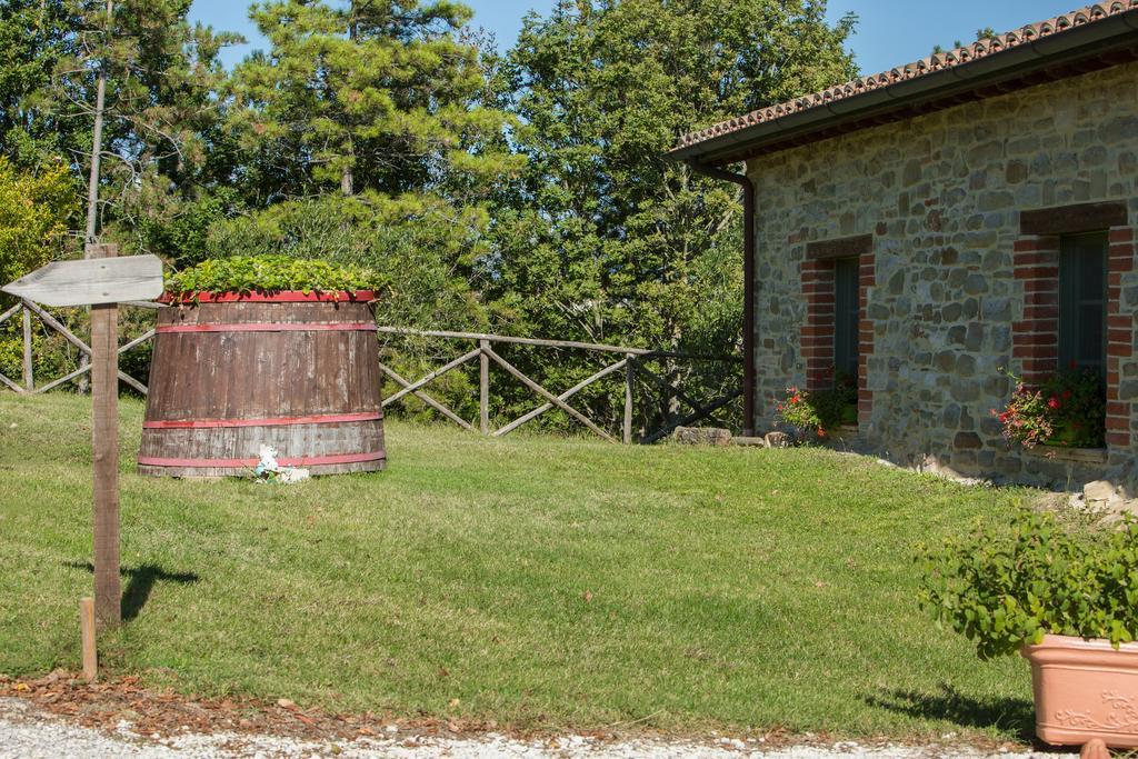 Agriturismo La Coccinella Valfabbrica Kültér fotó